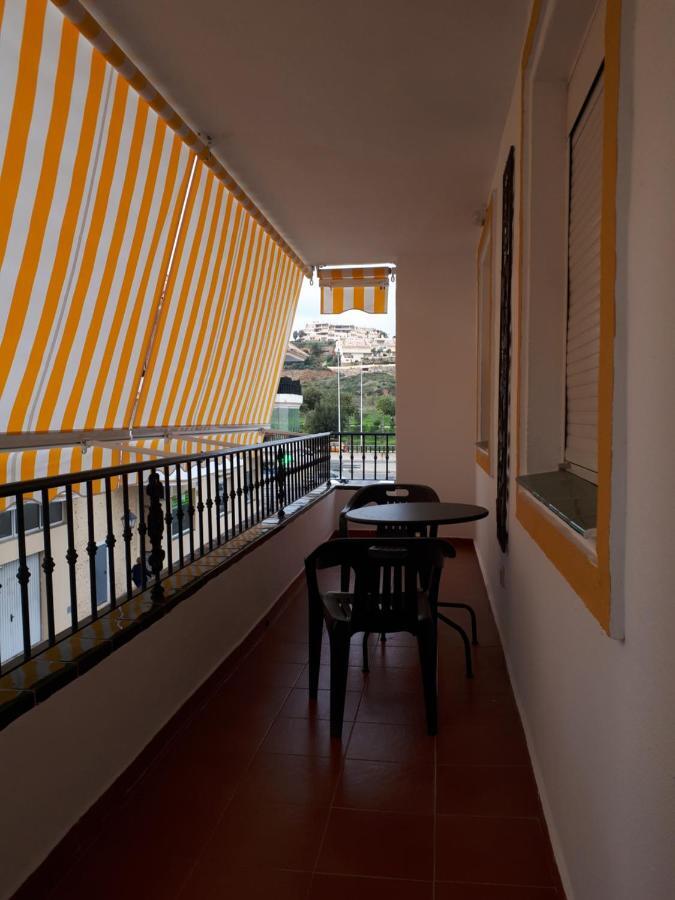 Calle Juzcar Uk Tv La Cala De Mijas Extérieur photo